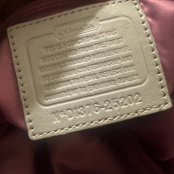 Coach Phoebe Madison Grey Shoulder Bag 3 Sections 26281 in OP art needlepoint - Picture 8 of 8